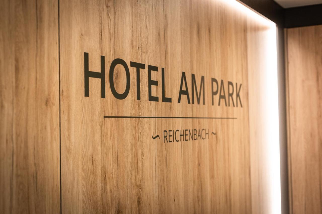Hotel Am Park Reichenbach im Vogtland Exterior photo